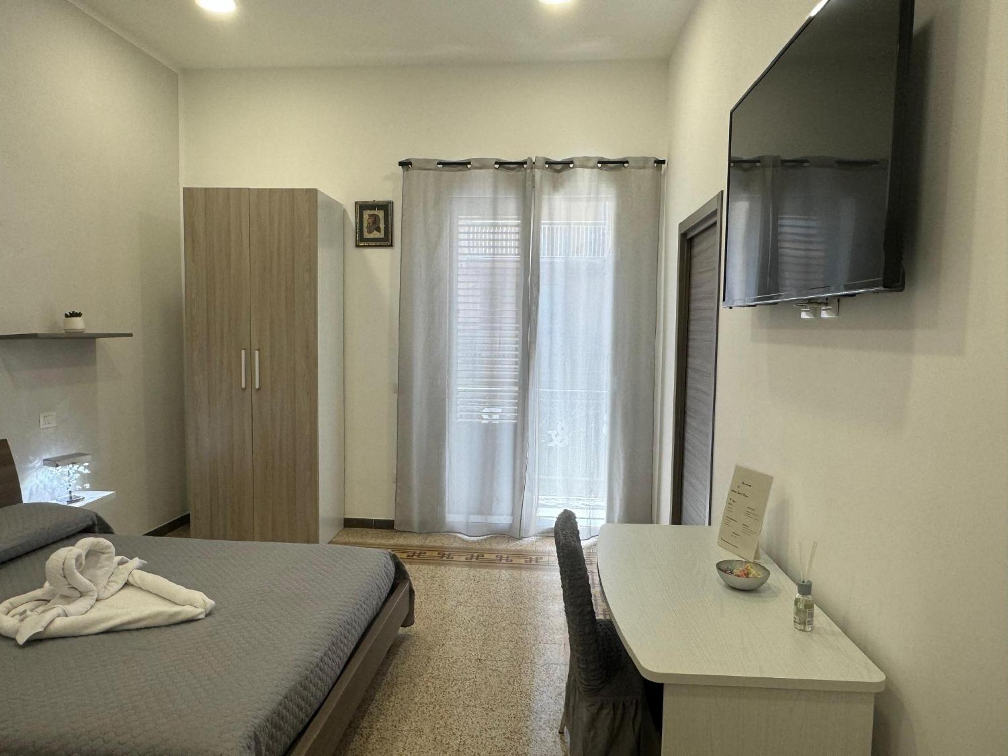 La Rondine Bed Hotel Ficarazzi Exterior photo